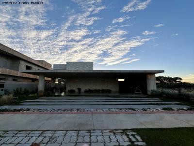 Casa em Condom�nio para Venda, em Aparecida de Goi�nia, bairro Residencial Parqville Jacarand�, 3 dormit�rios, 3 banheiros, 3 su�tes, 6 vagas