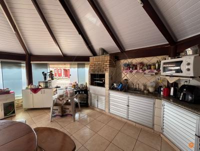 Casa para Venda, em Caldas Novas, bairro Mans�es �guas Quentes, 3 dormit�rios, 4 banheiros, 3 su�tes, 1 vaga