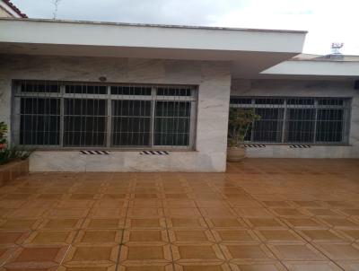 Casa para Venda, em S�o Paulo, bairro Jardim Promiss�o, 4 banheiros, 1 su�te, 3 vagas