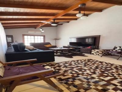 Casa para Venda, em Pelotas, bairro Fragata, 3 dormit�rios, 3 banheiros, 1 vaga