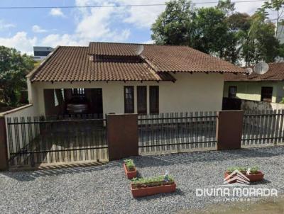 Casa para Venda, em Joinville, bairro Bom Retiro, 3 dormit�rios, 1 banheiro, 1 su�te, 2 vagas