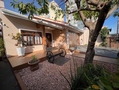 Casa para Venda, em Santa Rosa, bairro Bairro Central - Vila Flores, 3 dormit�rios, 3 banheiros, 1 su�te, 2 vagas