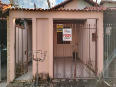 Casa para Venda, em Itamonte, bairro Vila Nova, 2 dormit�rios, 1 banheiro, 1 vaga