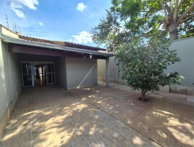 Casa para Venda, em Aparecida de Goi�nia, bairro Vila Bras�lia, 3 dormit�rios, 2 banheiros, 1 su�te, 4 vagas