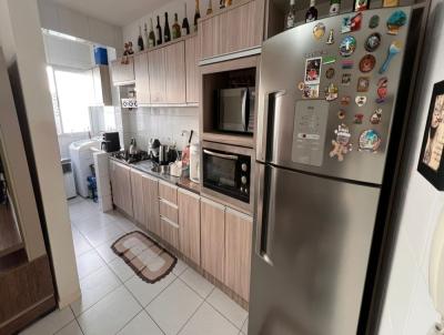 Apartamento para Venda, em Crici�ma, bairro Centro, 2 dormit�rios, 1 banheiro, 1 vaga