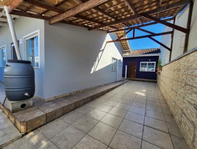 Casa para Venda, em Cambori�, bairro Santa Regina, 3 dormit�rios, 3 banheiros, 1 su�te, 2 vagas