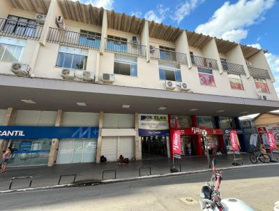 Comercial para Loca��o, em Muria�, bairro Centro, 1 banheiro