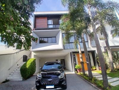 Casa para Venda, em Aruj�, bairro Arujazinho 5, 3 dormit�rios, 5 banheiros, 3 su�tes, 4 vagas