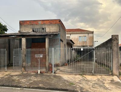 Casa para Venda, em Campinas, bairro Parque Universit�rio, 3 dormit�rios, 2 banheiros, 4 vagas
