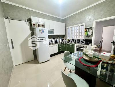 Casa para Venda, em Jacare�, bairro Loteamento Villa Branca, 3 dormit�rios, 3 banheiros, 1 su�te, 2 vagas
