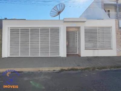 Casa para Loca��o, em Alfenas, bairro Jardim Elite, 3 dormit�rios, 2 banheiros, 1 su�te, 2 vagas