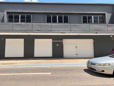 Loja Comercial para Venda, em Mesquita, bairro Centro, 6 banheiros