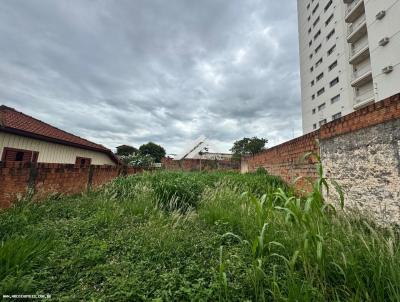Apartamento para Venda, em Presidente Prudente, bairro Vila Tazitsu