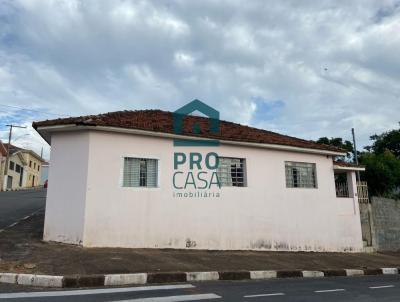 Casa para Loca��o, em Guaxup�, bairro Centro, 3 dormit�rios, 1 banheiro, 1 su�te, 3 vagas