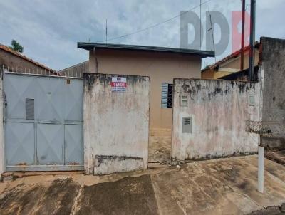 Casa Usada para Venda, em Leme, bairro Vista Alegre, 3 dormit�rios, 1 banheiro, 1 vaga