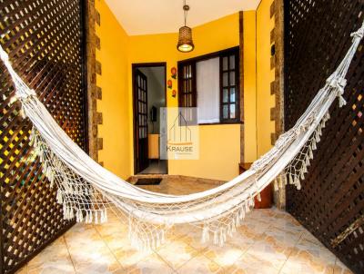 Casa em Condom�nio para Venda, em Cabo Frio, bairro Foguete, 3 dormit�rios, 2 banheiros, 2 vagas