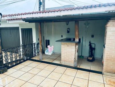 Casa para Loca��o, em Ribeir�o Preto, bairro Jardim Iraj�, 4 dormit�rios, 4 banheiros, 2 su�tes, 3 vagas