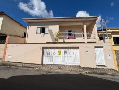 Casa para Venda, em Machado, bairro Centro, 4 dormit�rios, 1 banheiro, 1 su�te, 3 vagas