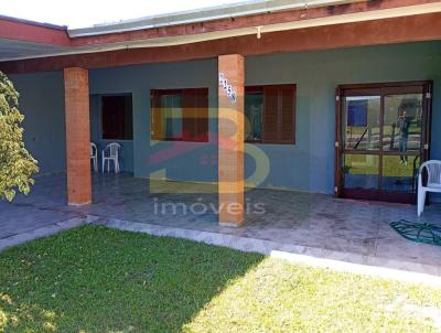 Casa para Venda, em Cidreira, bairro BAIRRO CENTRO, 3 dormit�rios, 2 banheiros, 2 vagas