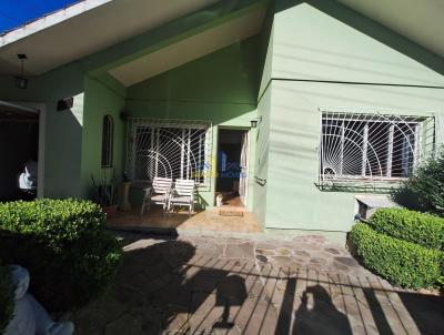 Casa para Venda, em Carlos Barbosa, bairro Centro, 3 dormit�rios, 1 su�te, 1 vaga