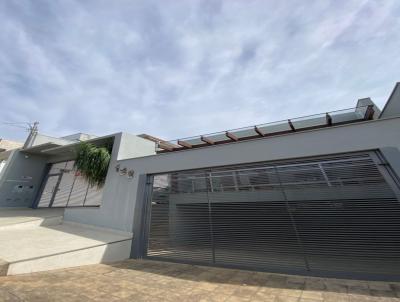 Casa para Venda, em Ipatinga, bairro Recanto, 4 dormit�rios, 4 banheiros, 1 su�te, 4 vagas