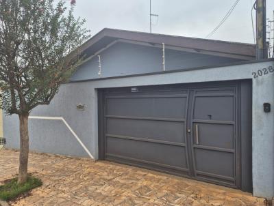 Casa para Loca��o, em Pirassununga, bairro JARDIM AM�RICA, 3 dormit�rios, 2 banheiros, 1 su�te, 2 vagas