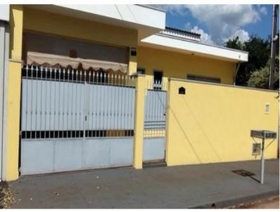 Casa para Loca��o, em Jaboticabal, bairro Recreio dos Bandeirantes, 3 dormit�rios, 2 banheiros