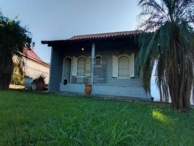Casa para Venda, em Araruama, bairro Praia Seca, 1 dormit�rio, 1 banheiro, 2 vagas