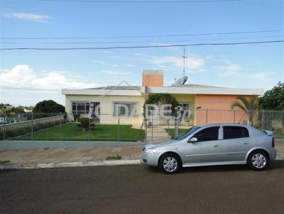 Casa para Venda, em , bairro Centro, 3 dormit�rios, 2 banheiros, 1 su�te, 2 vagas