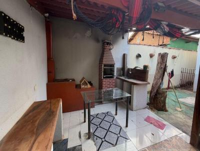 Apartamento para Venda, em Aparecida de Goi�nia, bairro Jardim Tiradentes, 4 dormit�rios, 3 banheiros, 2 su�tes, 2 vagas
