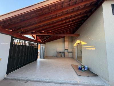 Casa para Loca��o, em Mococa, bairro Conjunto Habitacional Gildo Geraldo, 2 dormit�rios, 1 banheiro, 1 su�te, 2 vagas