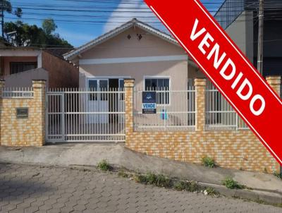 Casa para Venda, em S�o Bento do Sul, bairro Centen�rio, 4 dormit�rios, 2 banheiros, 1 vaga