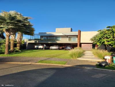 Sobrado em Condom�nio para Venda, em Goi�nia, bairro Alphaville Flamboyant Residencial Araguaia, 4 dormit�rios, 6 banheiros, 4 su�tes, 4 vagas