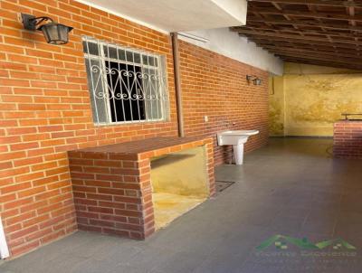 Casa para Venda, em Nova Friburgo, bairro C�nego, 3 dormit�rios, 2 banheiros, 1 vaga