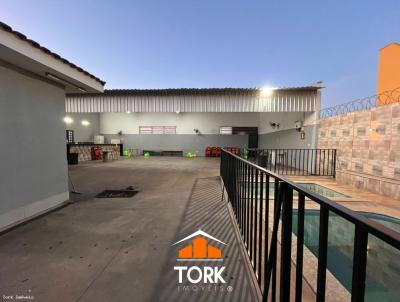 Comercial para Venda, em Presidente Prudente, bairro Av. Joaquim Constantino, 3 banheiros