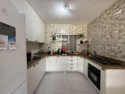 Casa para Venda, em Ipatinga, bairro Vila celeste, 4 dormit�rios, 2 banheiros, 4 vagas