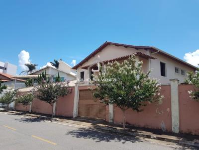 Casa para Venda, em Oliveira, bairro Dona Sinhaninha