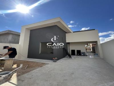Casa para Venda, em Vilhena, bairro Setor 103 - Residencial Bar�o do Melga�o III, 3 dormit�rios, 1 banheiro, 1 vaga