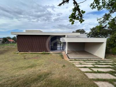 Casa em Condom�nio para Venda, em Jaboticatubas, bairro Condom�nio Vale do Luar, 3 dormit�rios, 3 banheiros, 1 su�te, 6 vagas