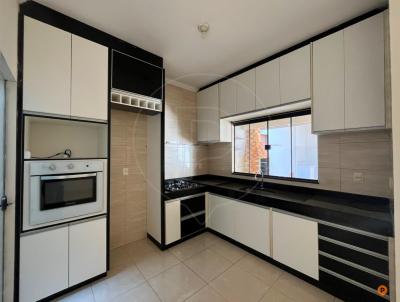 Sobrado para Loca��o, em Caldas Novas, bairro Serrinha, 3 dormit�rios, 2 banheiros, 1 su�te, 2 vagas