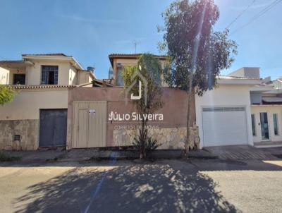 Casa para Venda, em Oliveira, bairro Dona Sinhaninha, 3 dormit�rios, 1 banheiro, 2 vagas