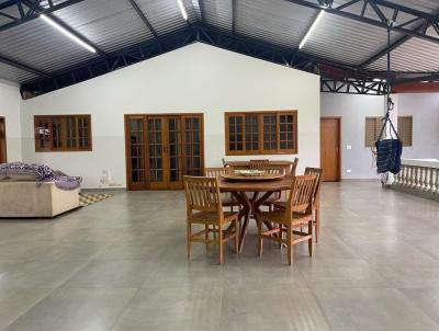 Ch�cara para Venda, em Ourinhos, bairro Condom�nio Est�ncia �gua Viva, 9 banheiros, 5 su�tes