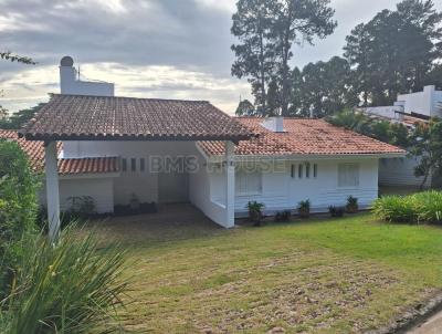 Casa para Loca��o, em Carapicu�ba, bairro Granja Santa Maria, 3 dormit�rios, 4 banheiros, 2 su�tes, 4 vagas