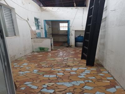 Casa para Venda, em , bairro , 2 dormit�rios, 1 banheiro, 1 su�te