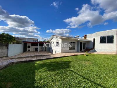 Casa para Venda, em Tr�s Passos, bairro Centro, 2 dormit�rios, 3 banheiros, 1 su�te, 1 vaga