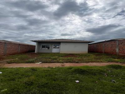 Casa para Venda, em Ourinhos, bairro Pacaembu, 2 dormit�rios