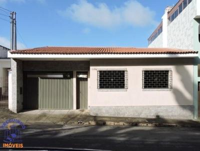 Casa para Loca��o, em Alfenas, bairro Centro, 3 dormit�rios, 1 banheiro, 2 vagas