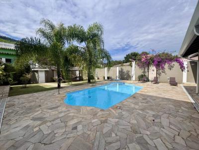 Casa para Venda, em Monte Alegre do Sul, bairro Estancia Giardelli, 3 dormit�rios, 5 banheiros, 3 su�tes, 8 vagas