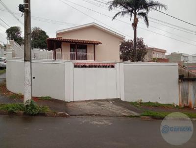 Casa para Venda, em Guaxup�, bairro Jardim Primavera, 2 dormit�rios, 4 banheiros, 1 su�te, 2 vagas