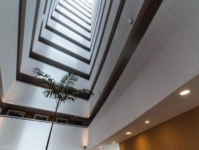Apartamento para Venda, em Fortaleza, bairro Praia de Iracema, 2 dormit�rios, 2 banheiros, 2 su�tes